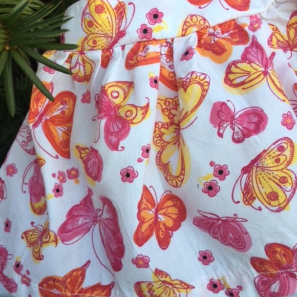 Cute, NWOT , 100% Cotton Dinet, Butterfly skirt 3-6 mths - Picture 6 of 6